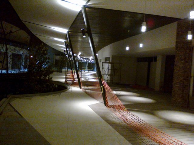 Duela de fibra en pasillos